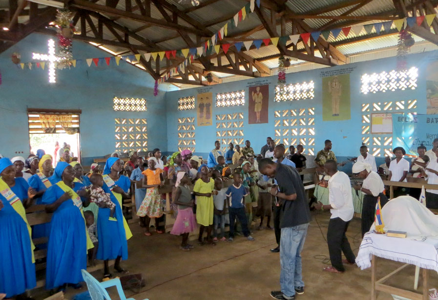 an image of a church service in Central African Republic